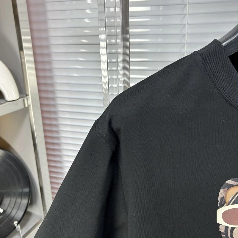 Soft Fendi T-Shirts 121984