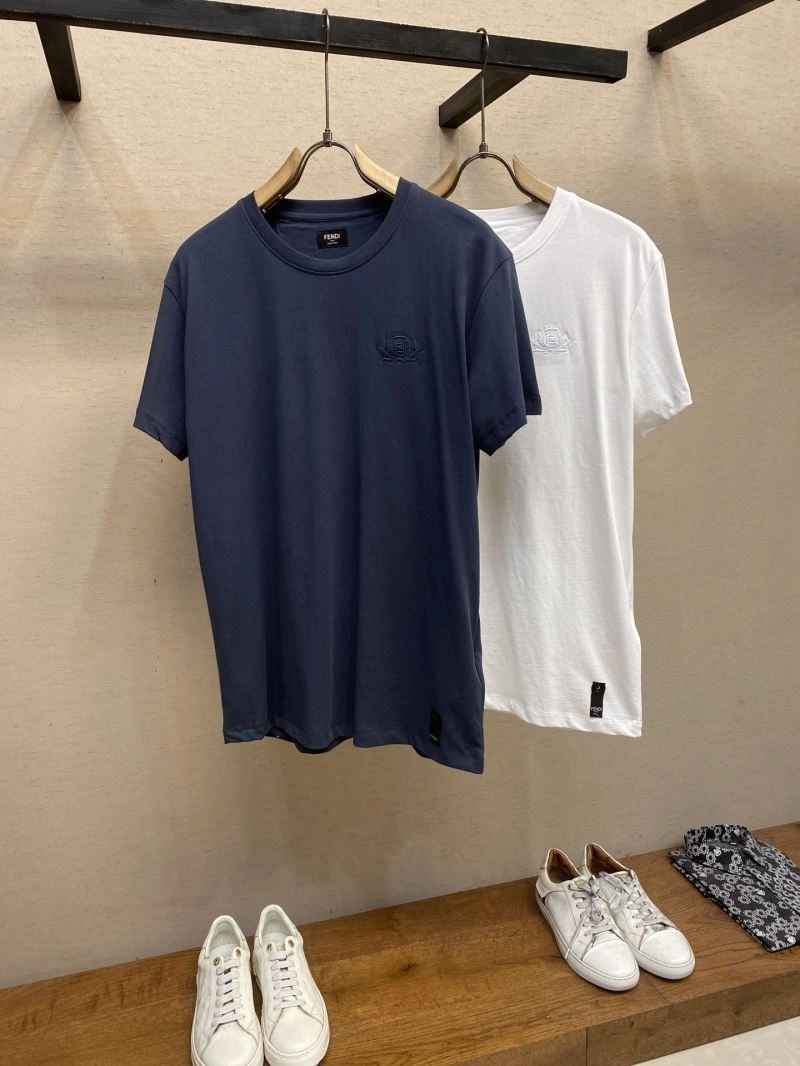 Fendi T-Shirts Comfortable 121991