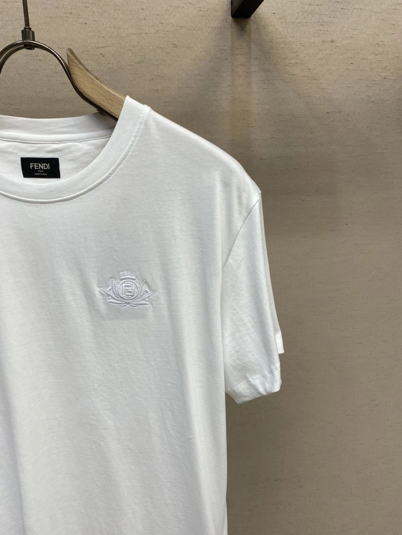 Fendi T-Shirts Comfortable 121991