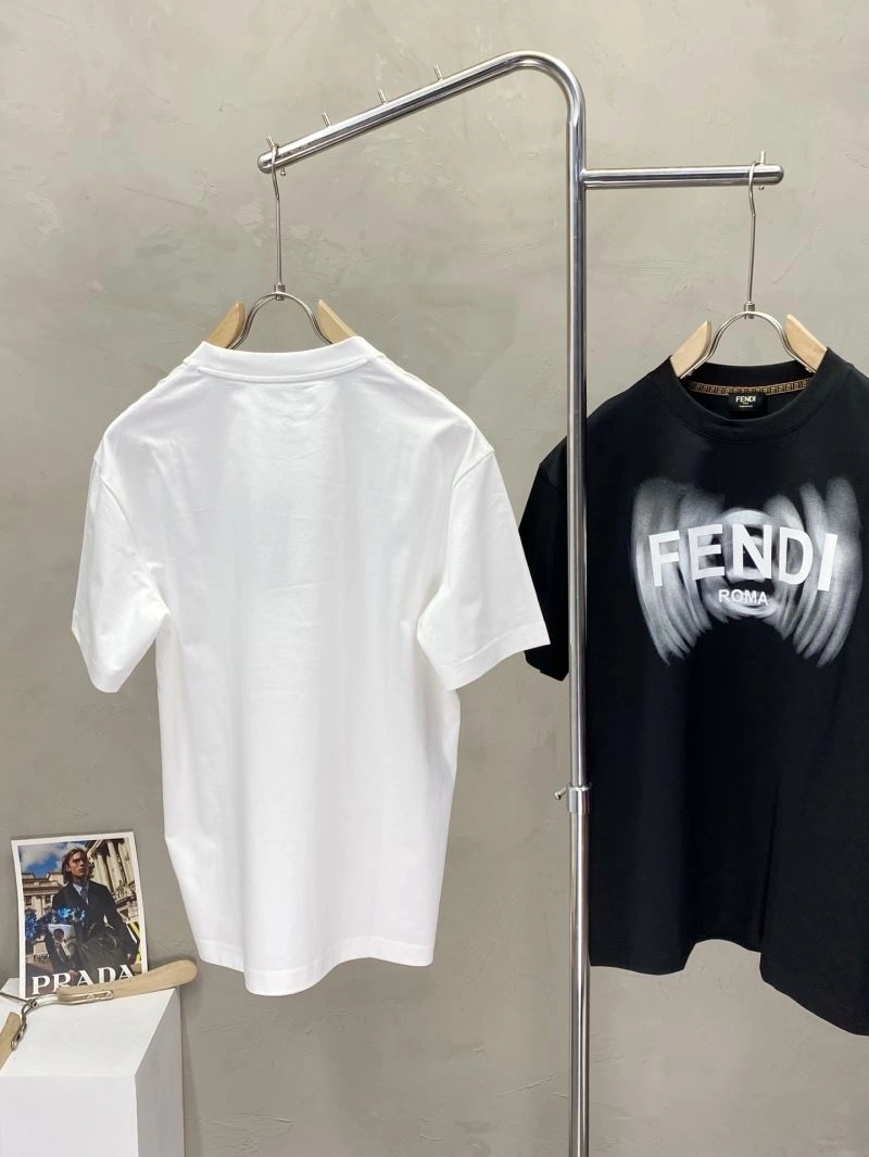 Sustainable Fendi T-Shirts 121985
