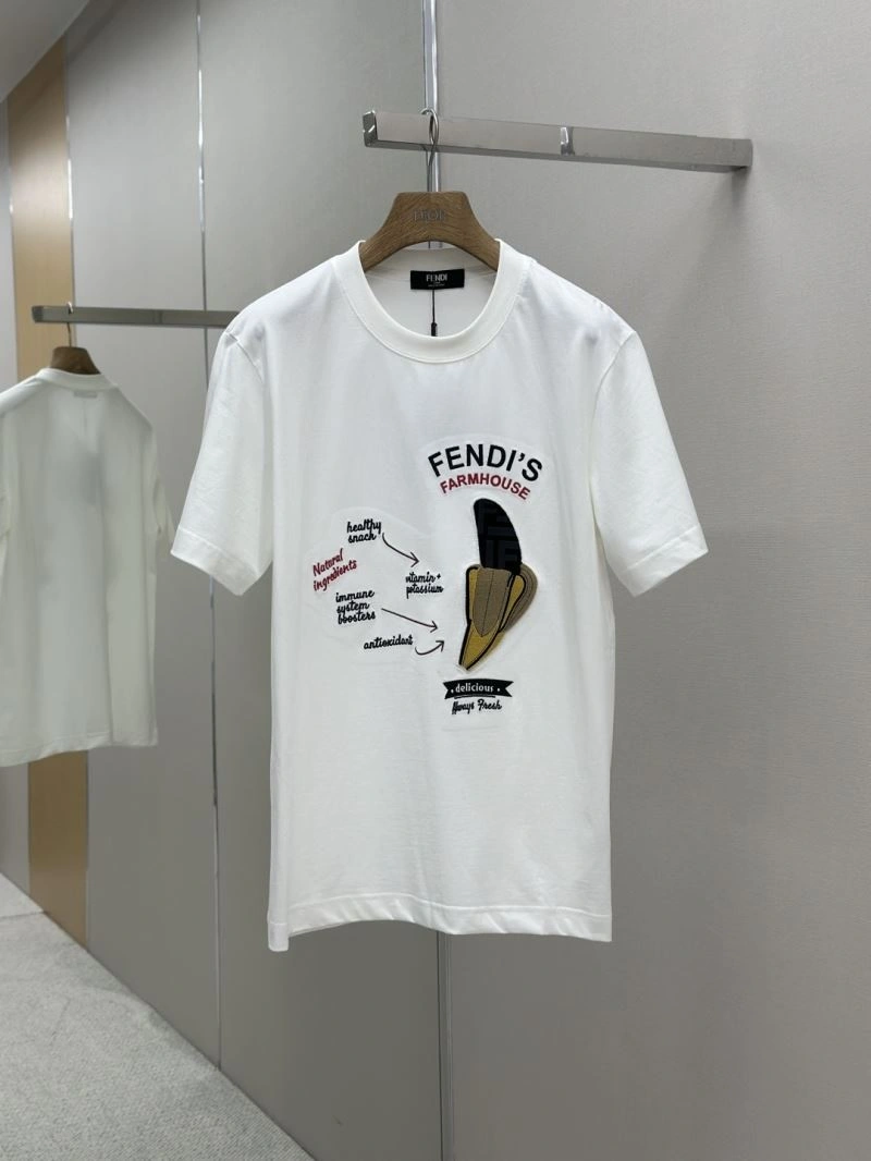 Unisex Fendi T-Shirts 121986