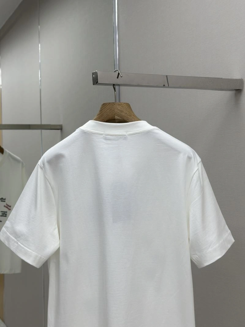 Unisex Fendi T-Shirts 121986