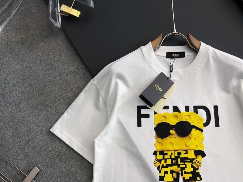 Vibrant Fendi T-Shirts 121987
