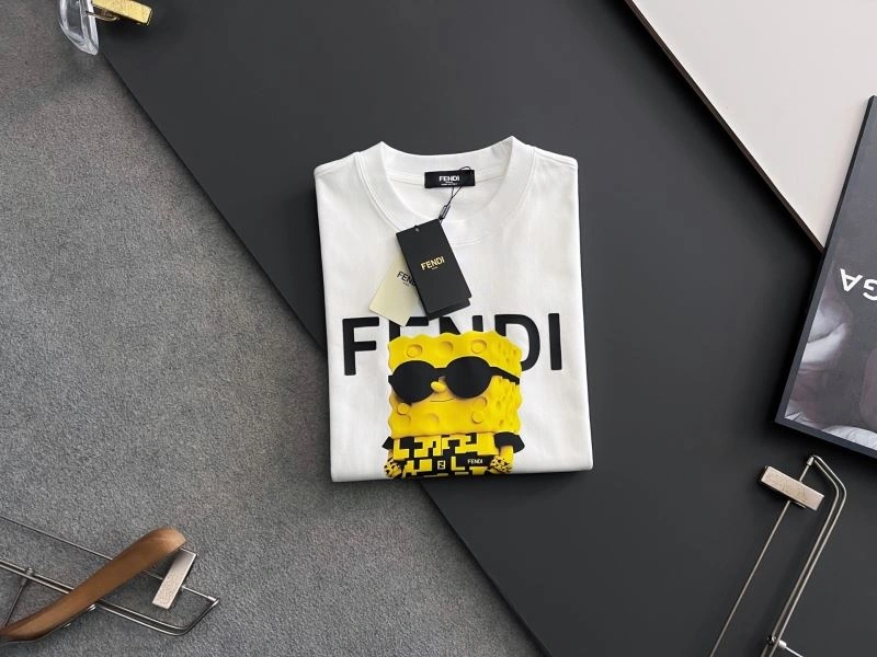 Vibrant Fendi T-Shirts 121987
