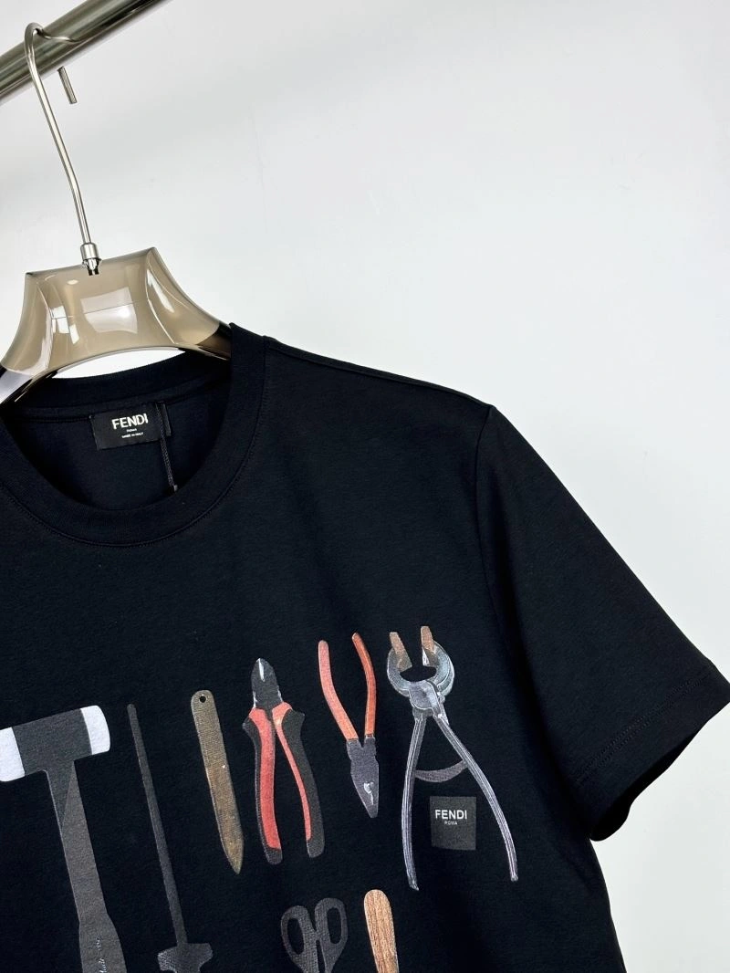 Fendi T-Shirts Minimalist 121954