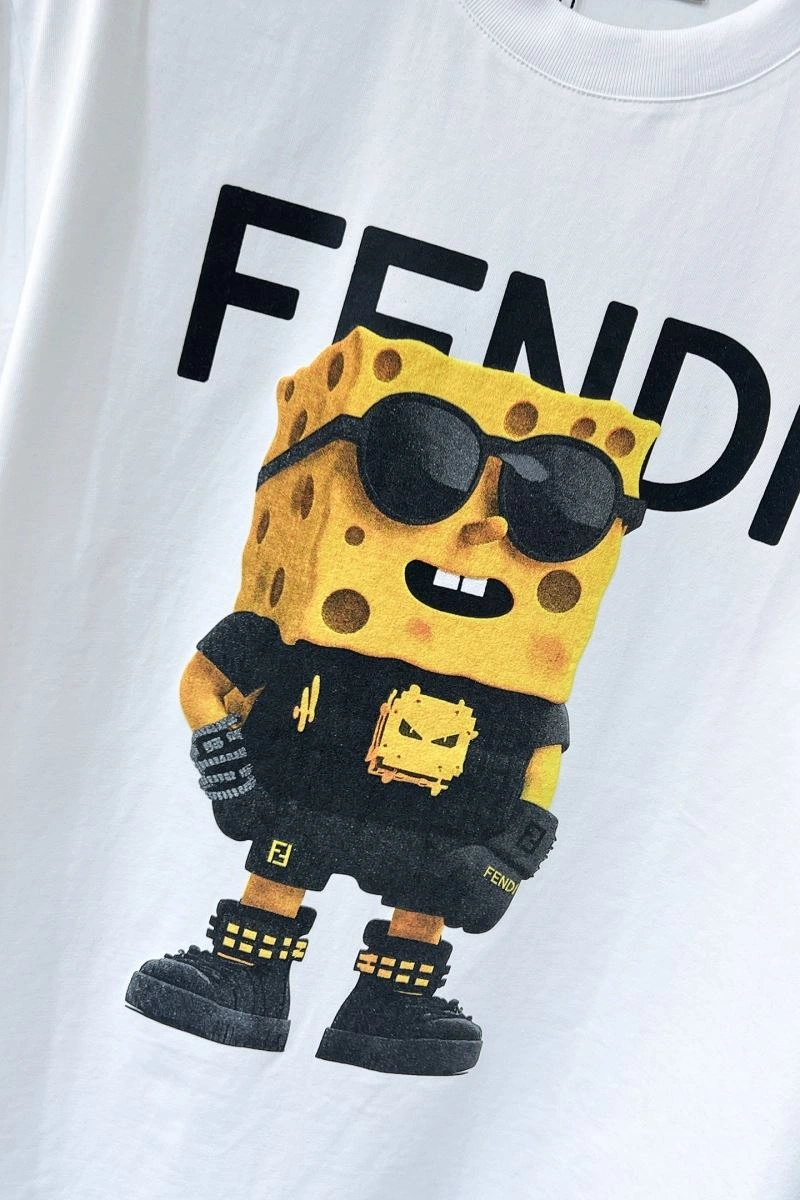 Fendi T-Shirts Practical 121945