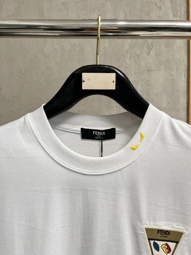 SmoothTexture Fendi T-Shirts 121960