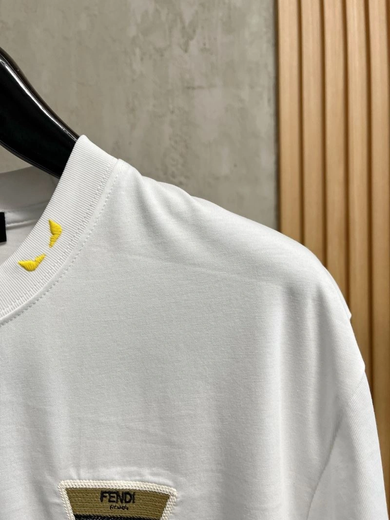 SmoothTexture Fendi T-Shirts 121960