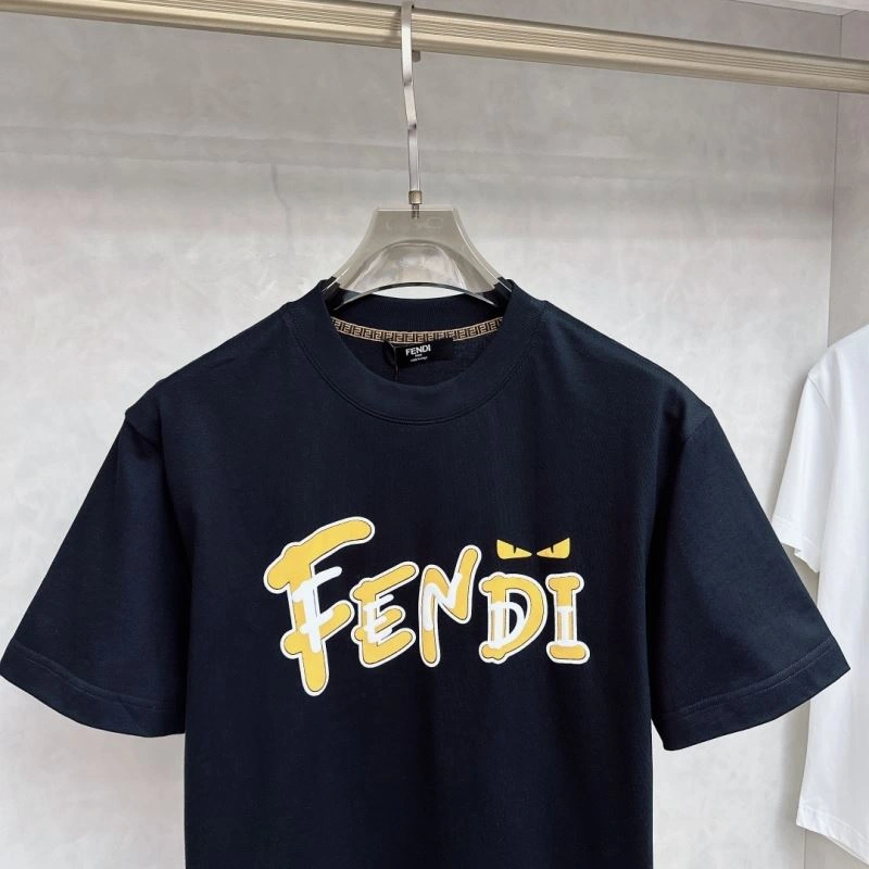 Unisex Fendi T-Shirts 121958