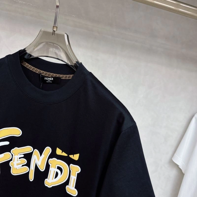 Unisex Fendi T-Shirts 121958