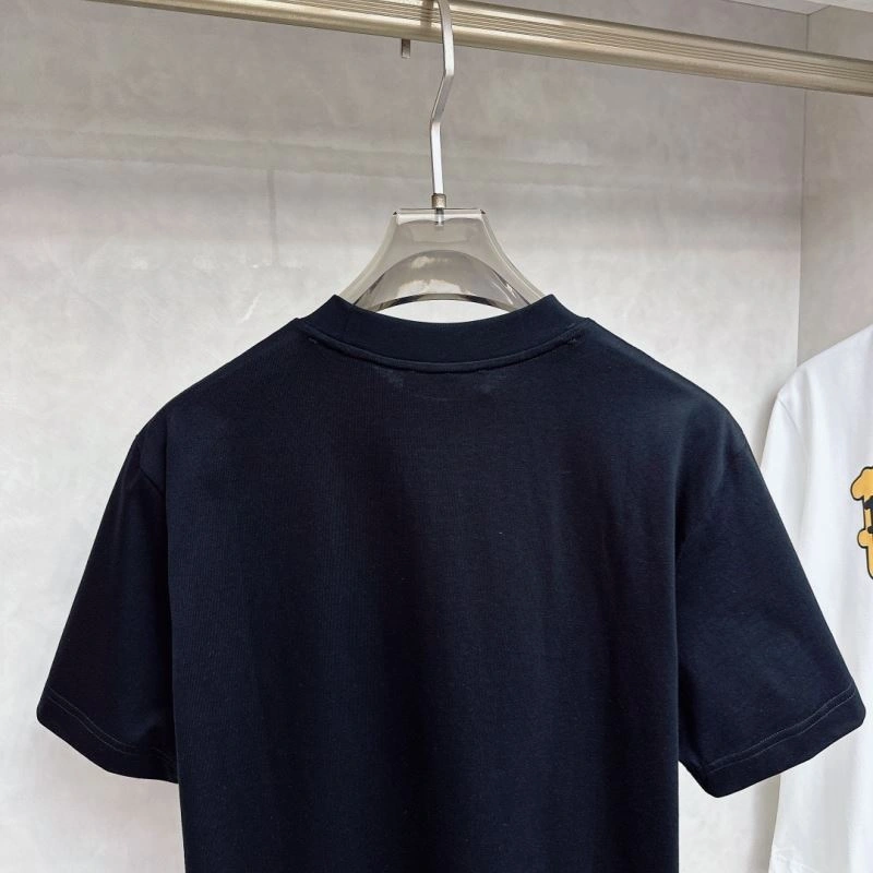 Unisex Fendi T-Shirts 121958
