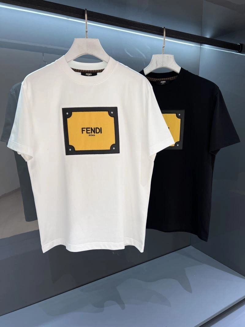 Trendsetting Fendi T-Shirts 121965