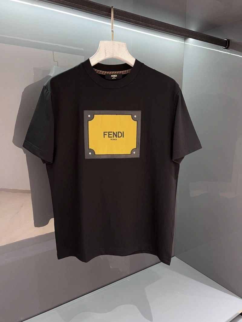 Trendsetting Fendi T-Shirts 121965