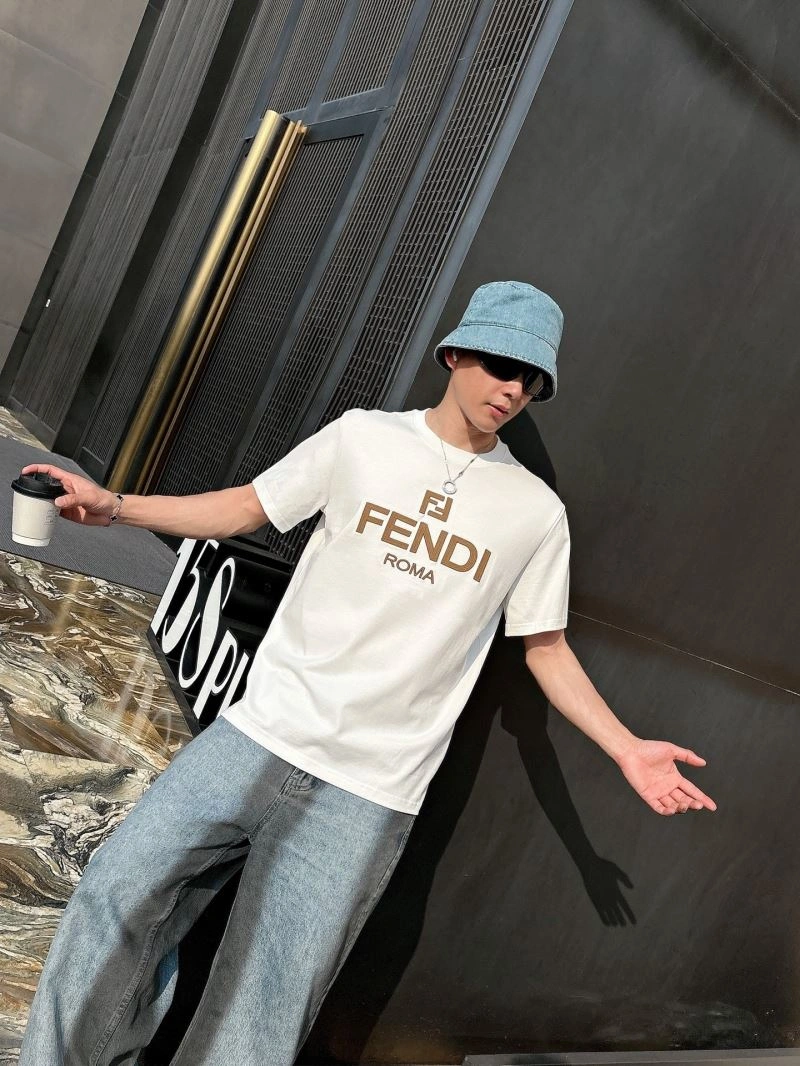 Fendi T-Shirts MultiPurpose 121968
