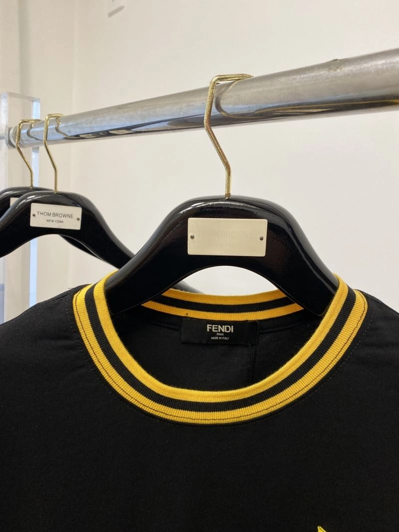 WaterResistant Fendi T-Shirts 121959