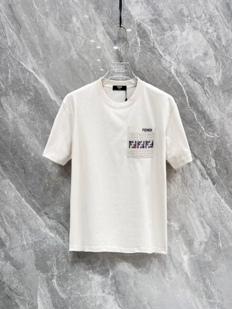 Fendi T-Shirts FashionForward 121916