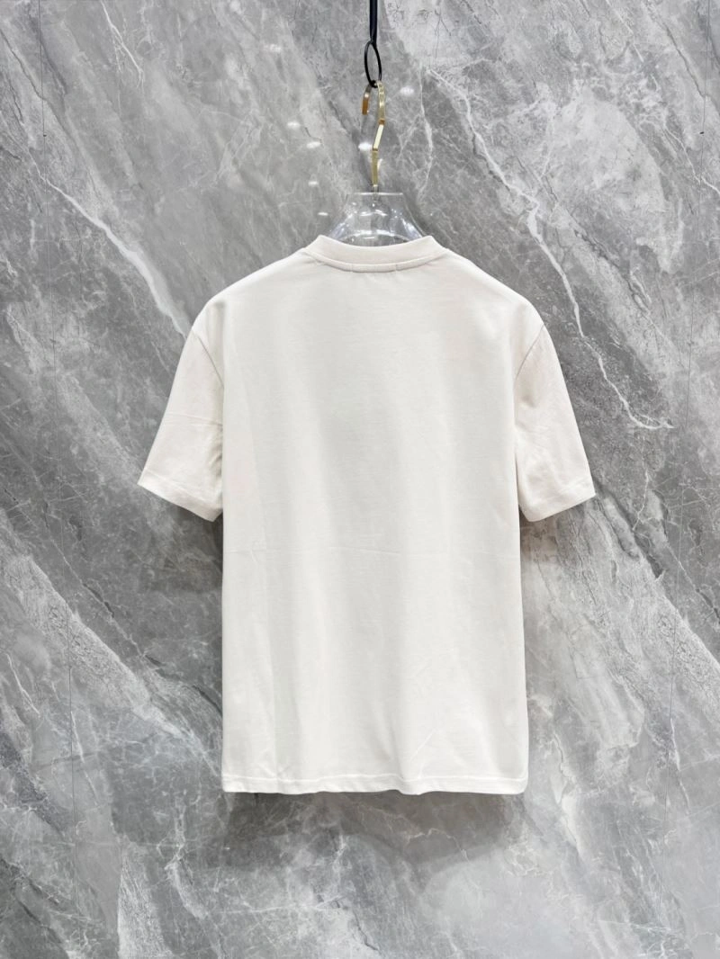 Fendi T-Shirts FashionForward 121916
