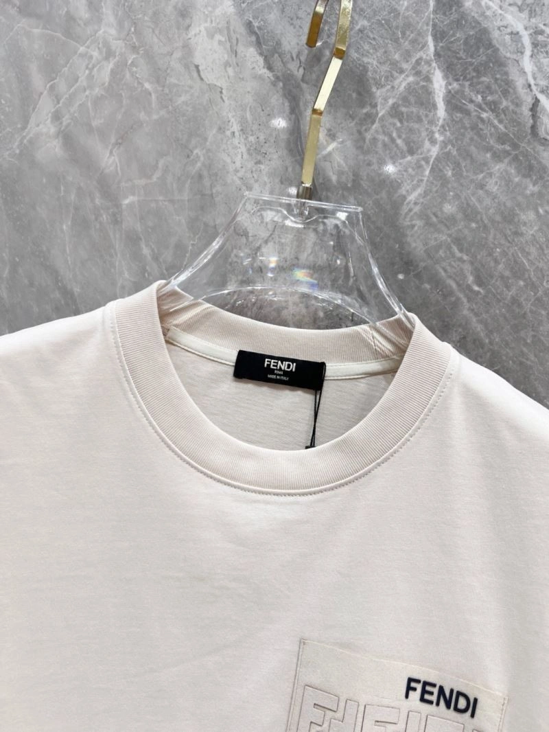 Fendi T-Shirts FashionForward 121916