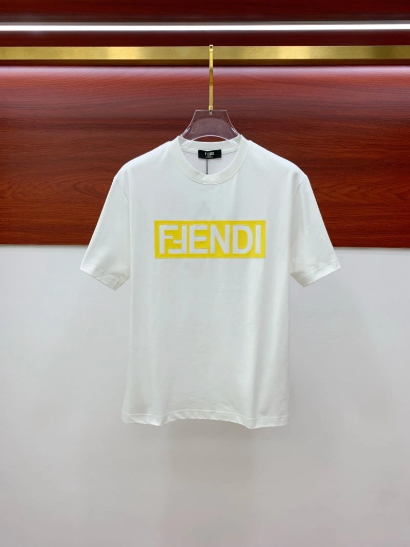 Fendi T-Shirts UrbanStyle 121928