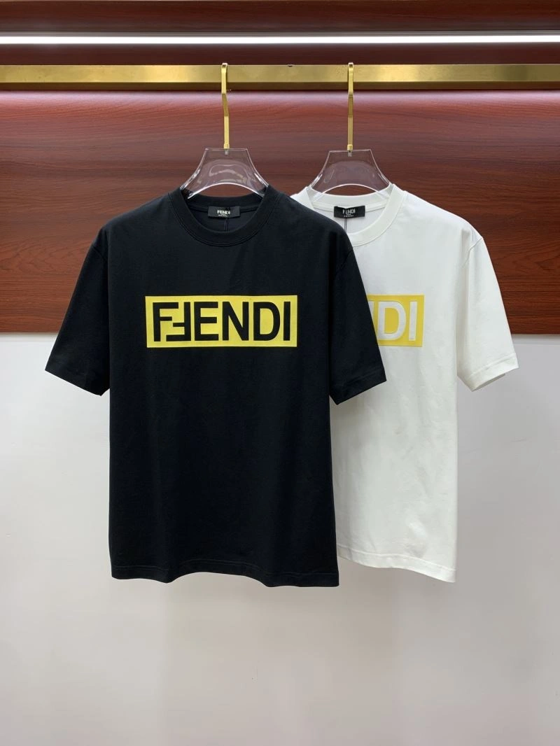 Fendi T-Shirts UrbanStyle 121928