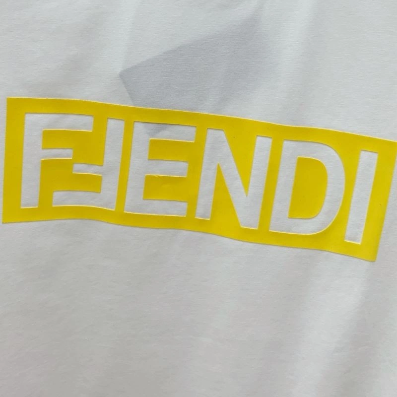 Fendi T-Shirts UrbanStyle 121928