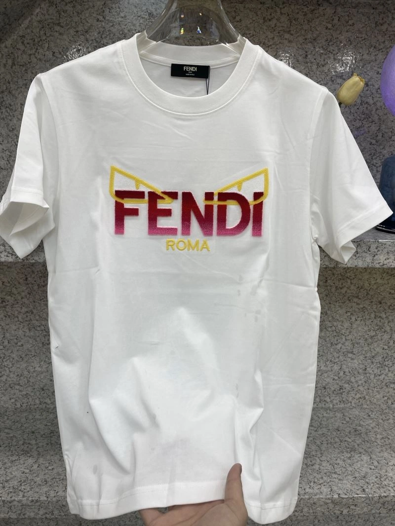Fendi T-Shirts Comfortable 121913