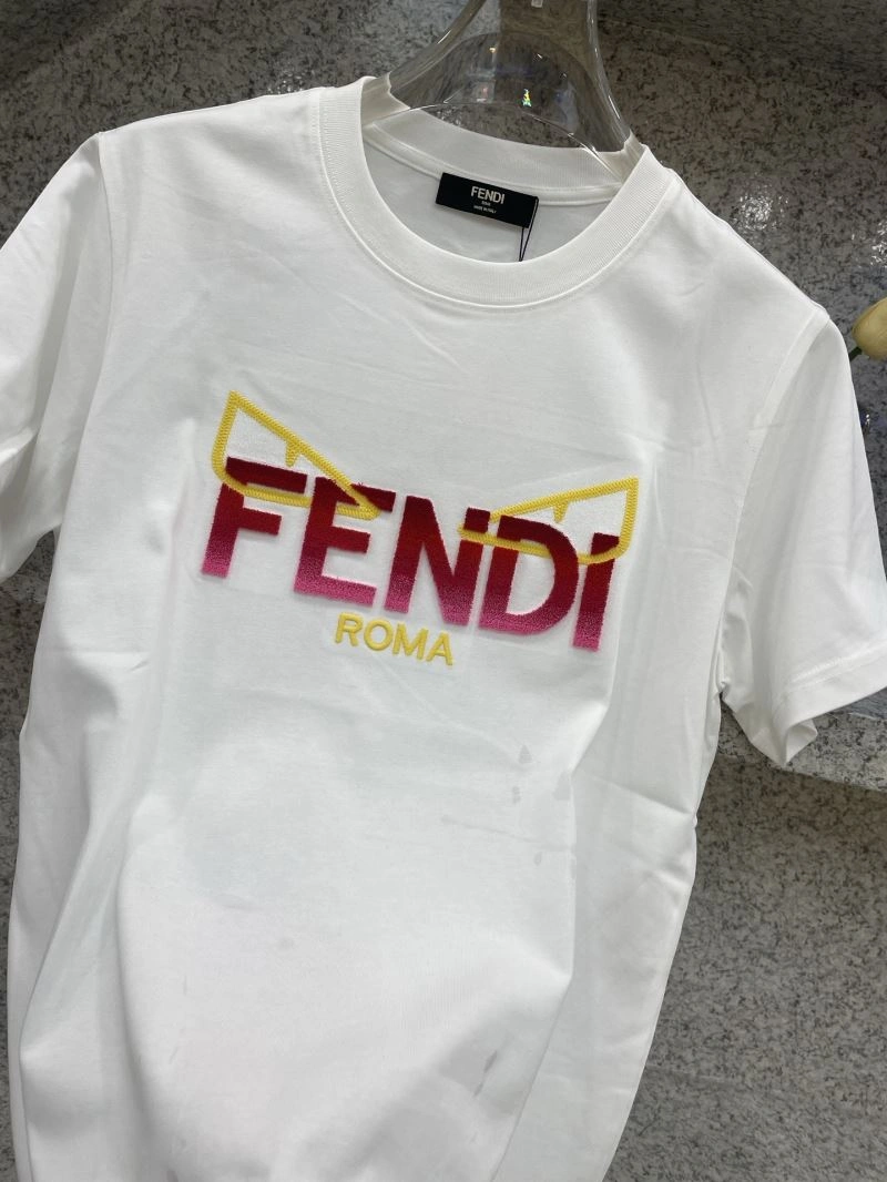 Fendi T-Shirts Comfortable 121913