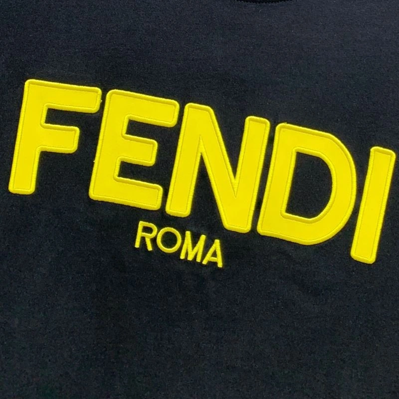 Sleek Fendi T-Shirts 121904