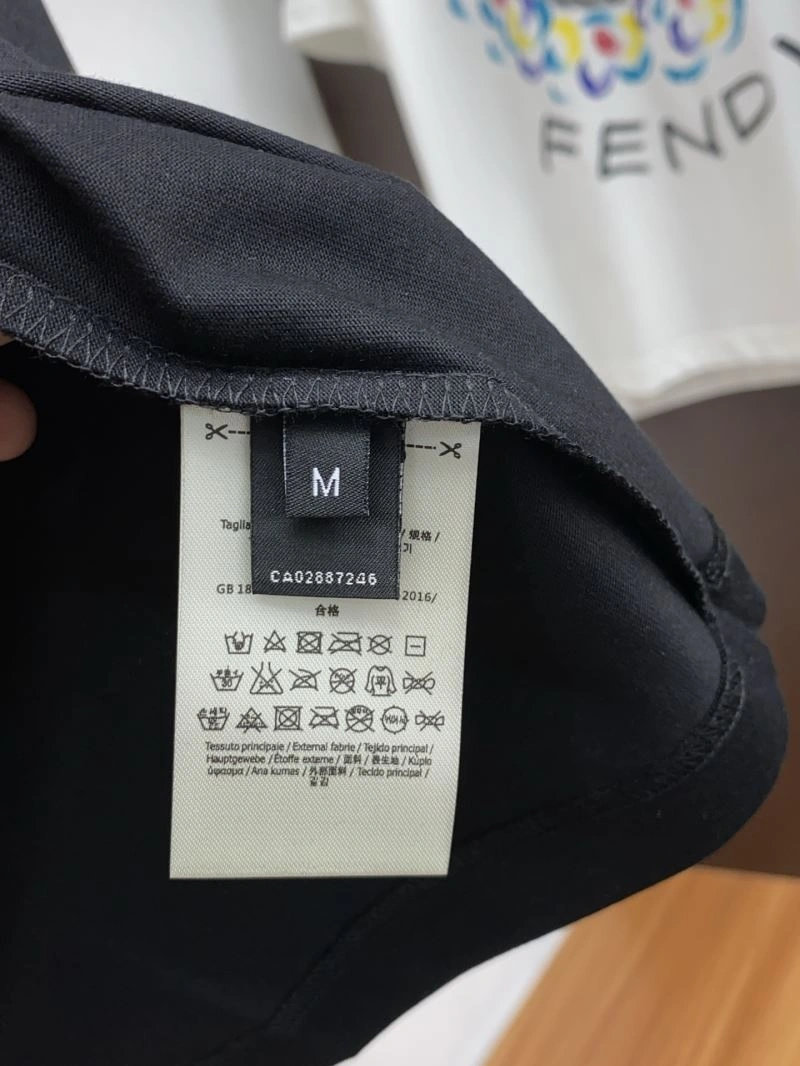 Colorful Fendi T-Shirts 121874