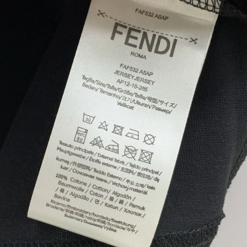 Fendi T-Shirts Unisex 121877
