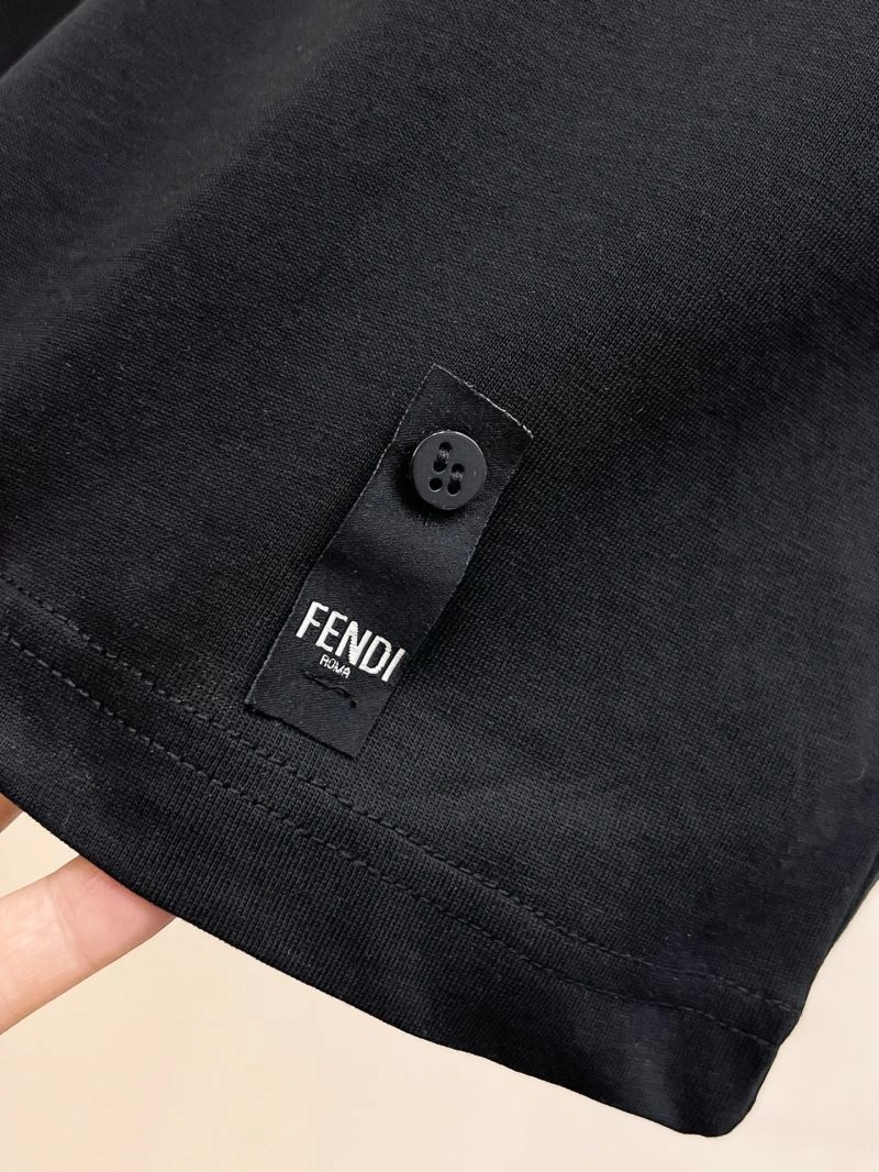 Fendi T-Shirts WellDesigned 121869