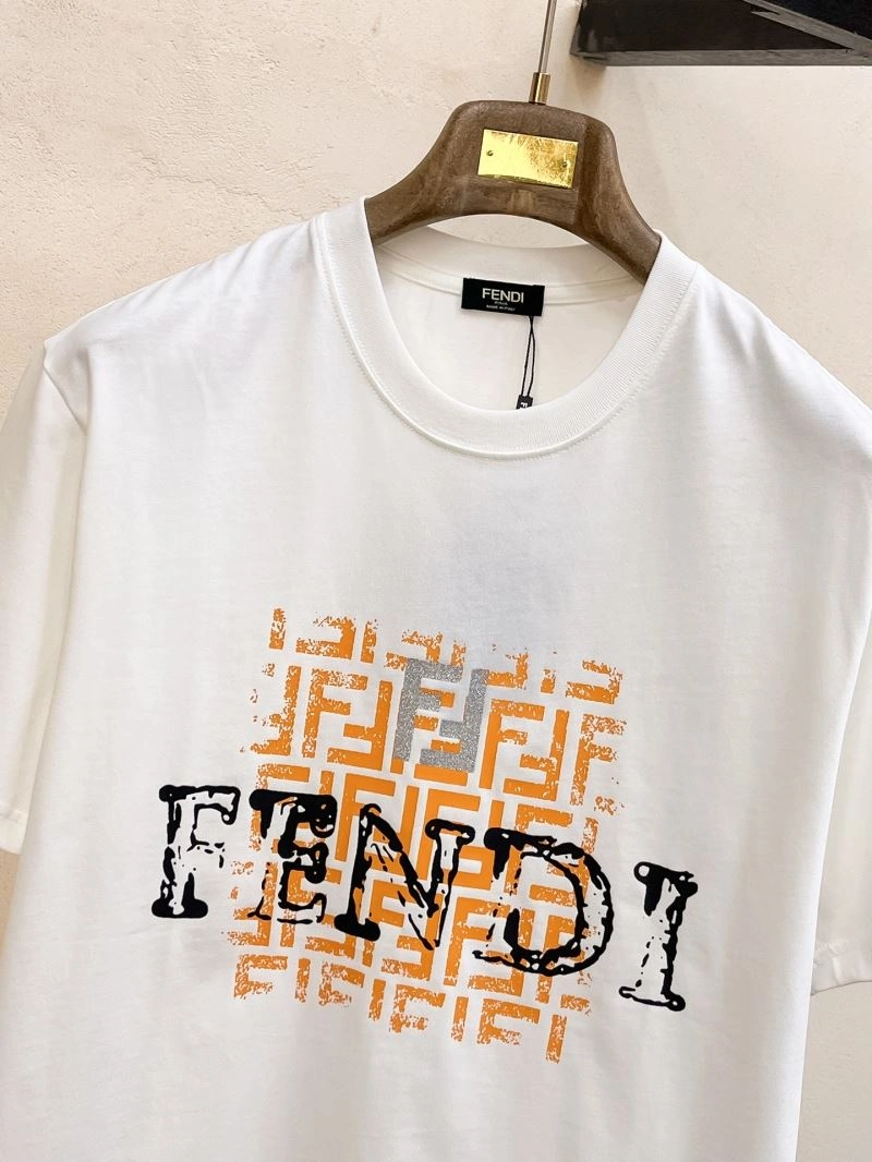 Elegant Fendi T-Shirts 121859