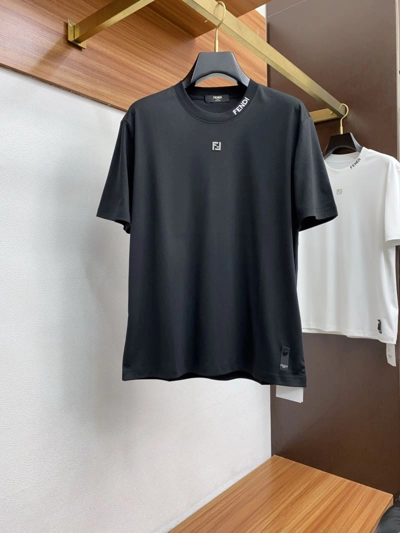 Fendi T-Shirts UrbanStyle 121856