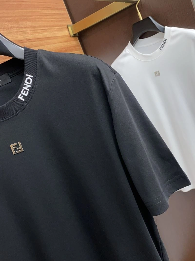 Fendi T-Shirts UrbanStyle 121856