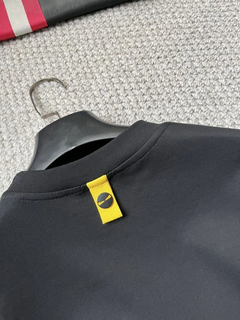 Fendi T-Shirts RelaxedFit 121854