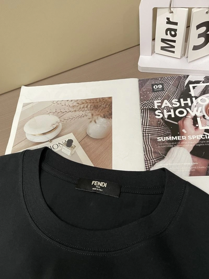 SunProtective Fendi T-Shirts 121823