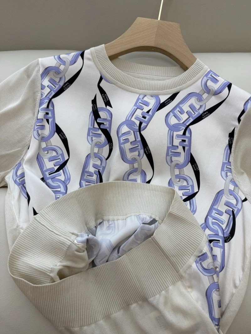 Fendi T-Shirts NewStyle 120697