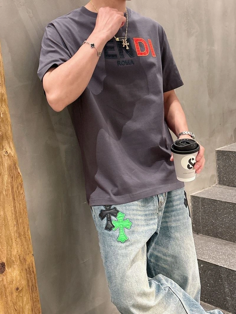 Fendi T-Shirts OnTrend 121723