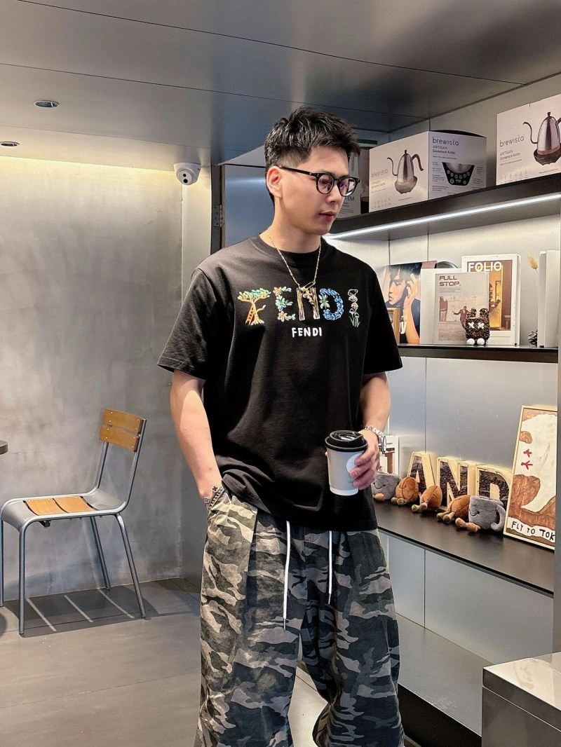 Fendi T-Shirts Affordable 121716