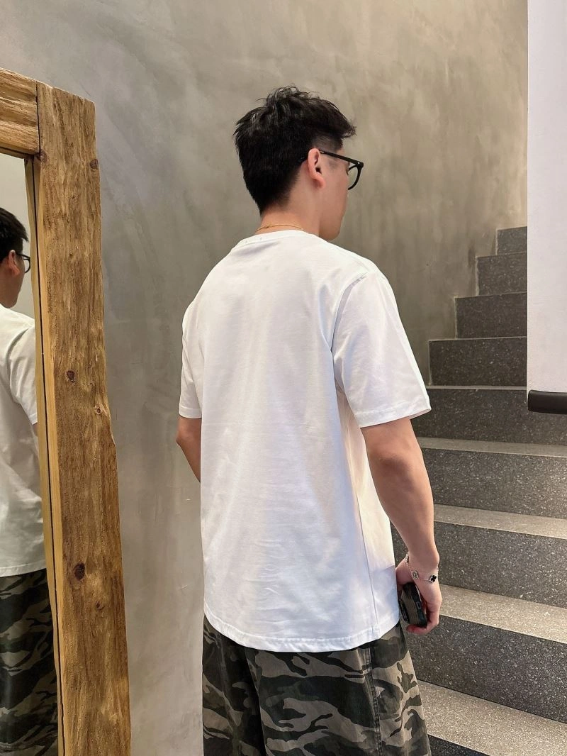Seasonal Fendi T-Shirts 121711