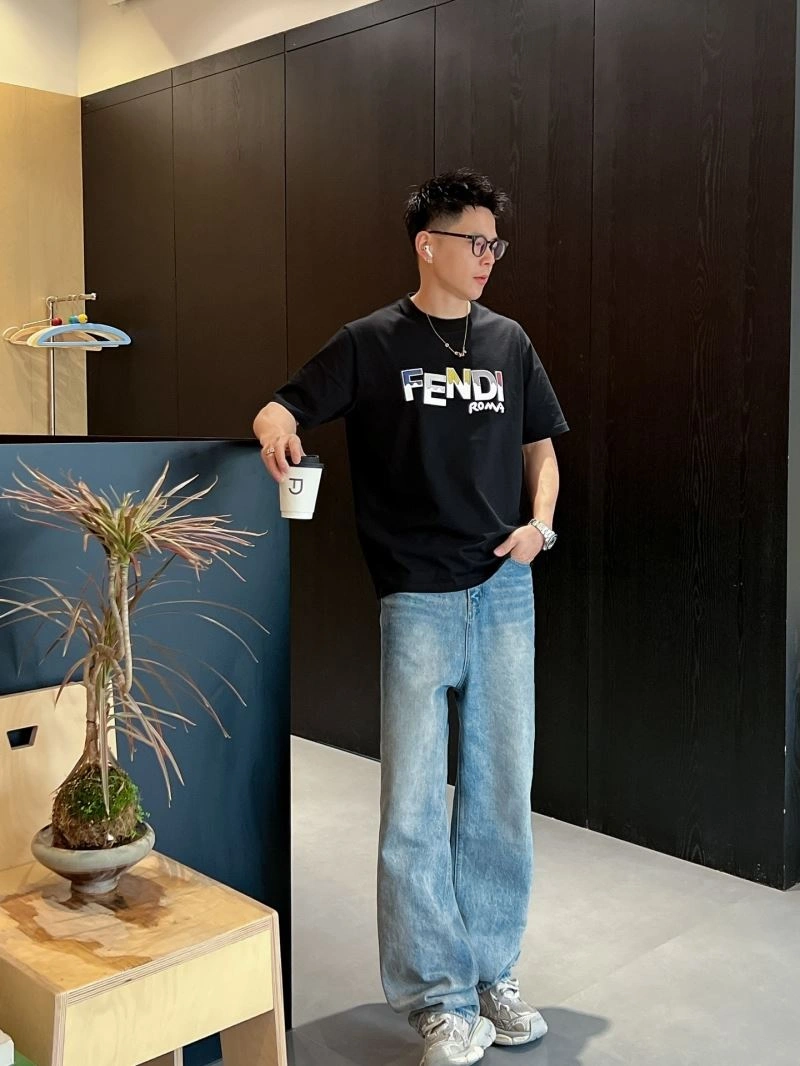 Fendi T-Shirts Affordable 121709