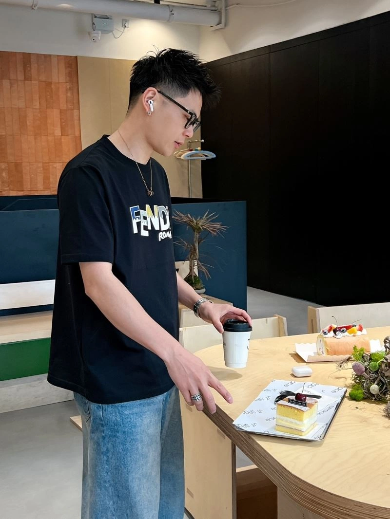 Fendi T-Shirts Affordable 121709