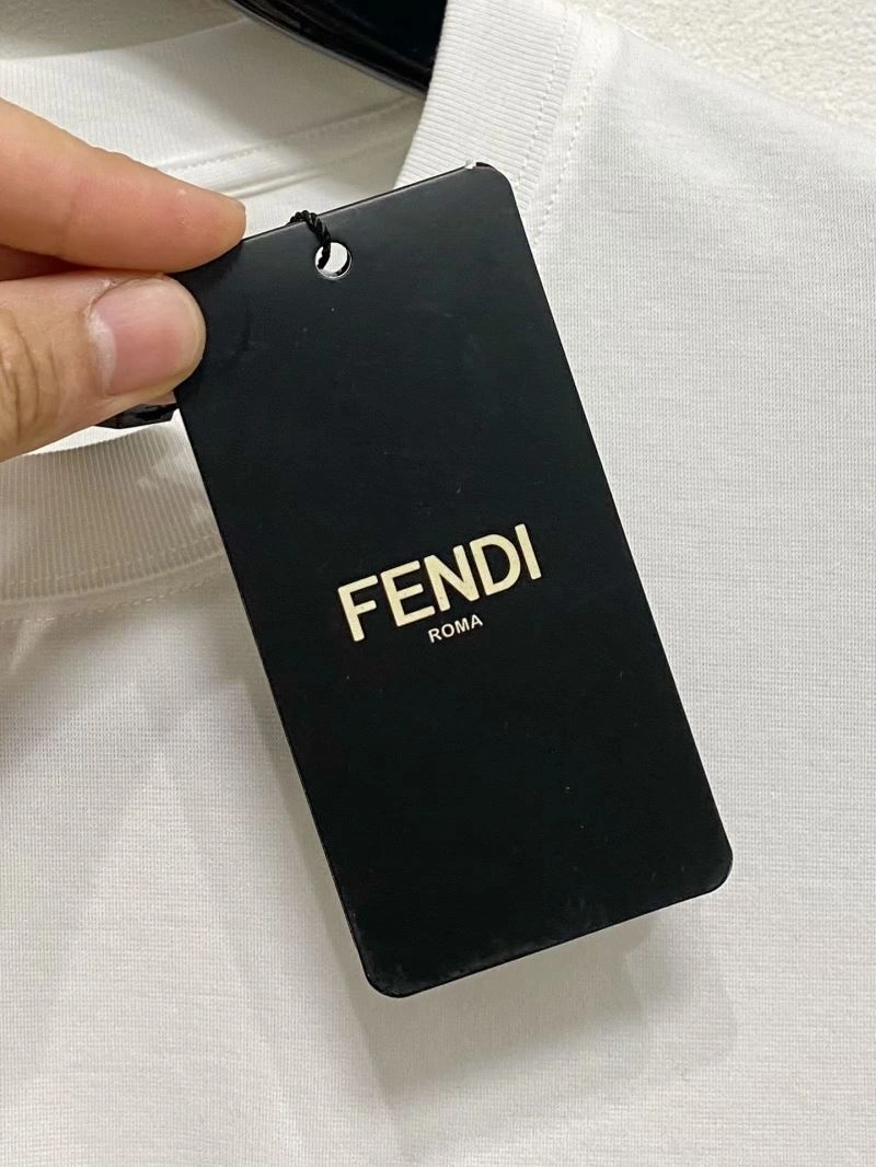 ZipUp Fendi T-Shirts 121702
