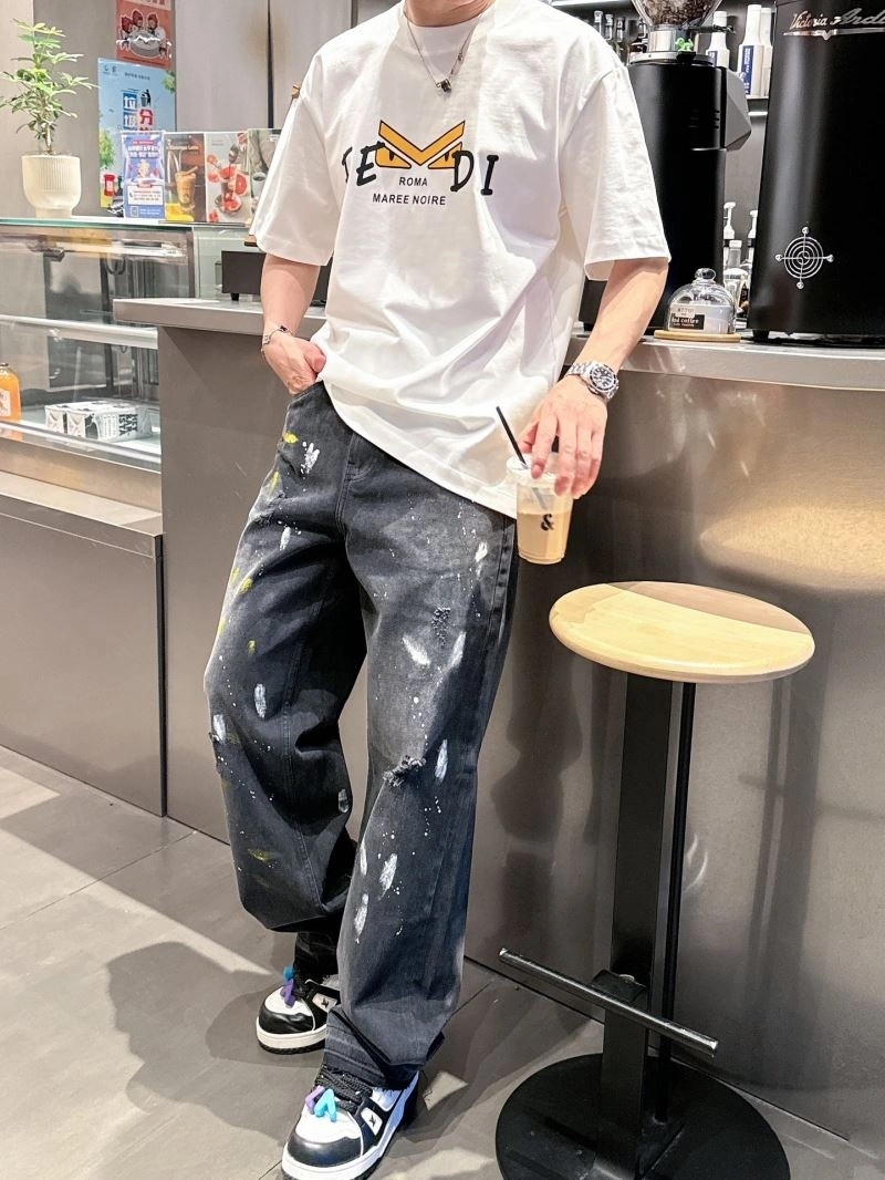 Fendi T-Shirts Resilient 121691