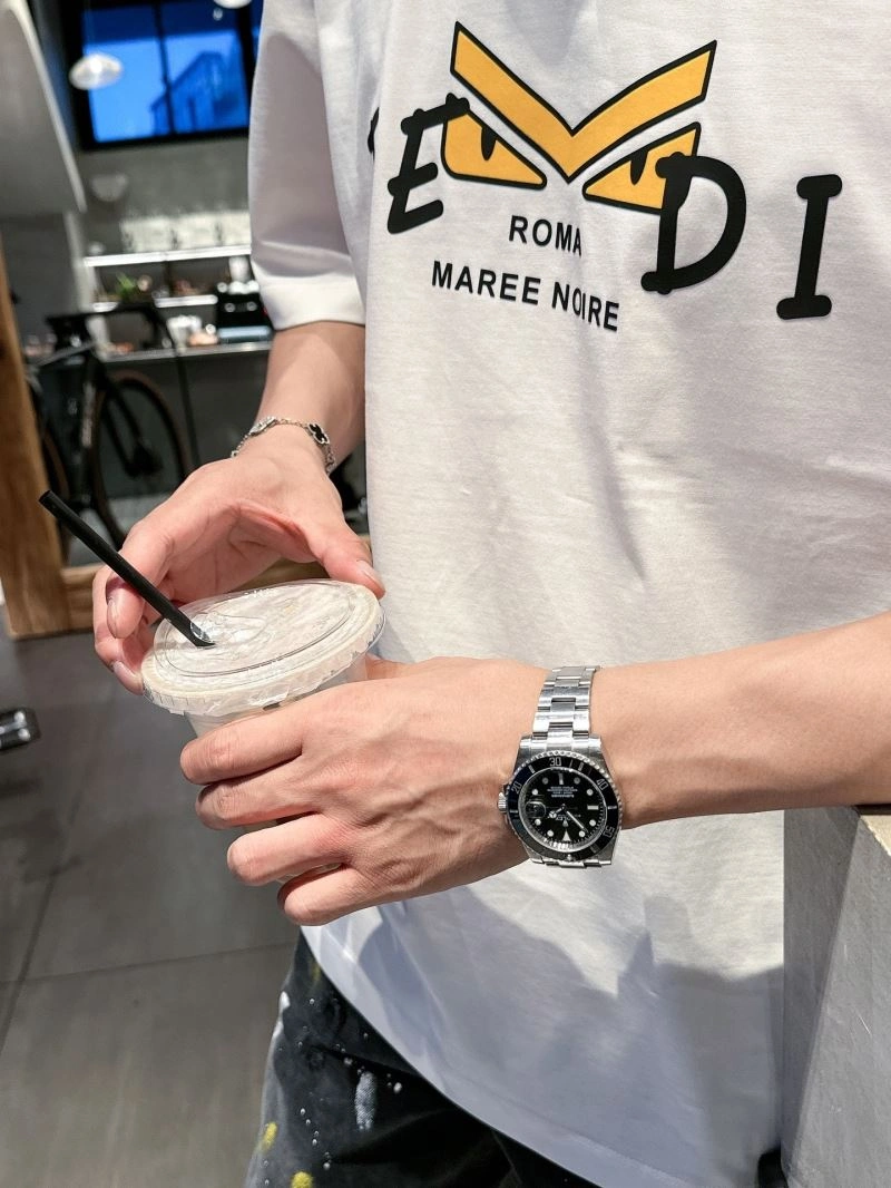 Fendi T-Shirts Resilient 121691