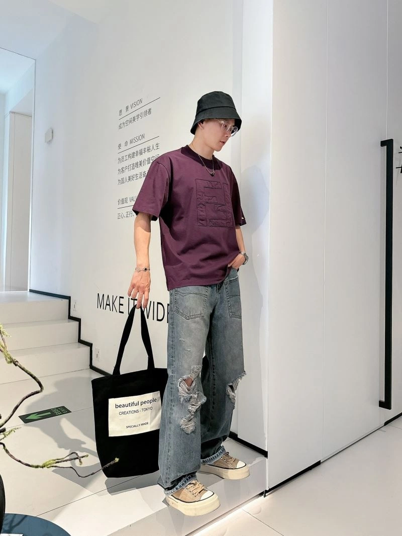 Timeless Fendi T-Shirts 121722