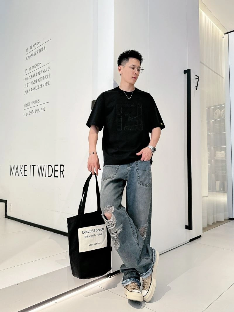 Lightweight Fendi T-Shirts 121692