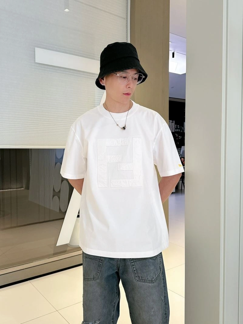 Fendi T-Shirts Timeless 121719