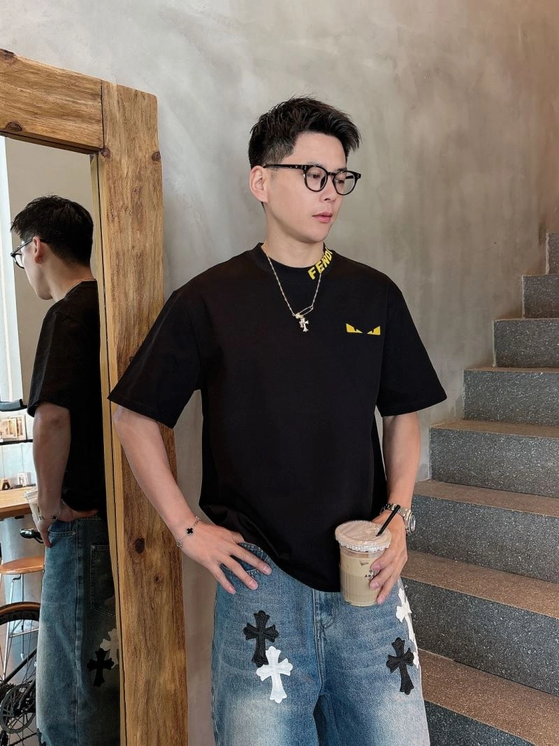 WellDesigned Fendi T-Shirts 121665