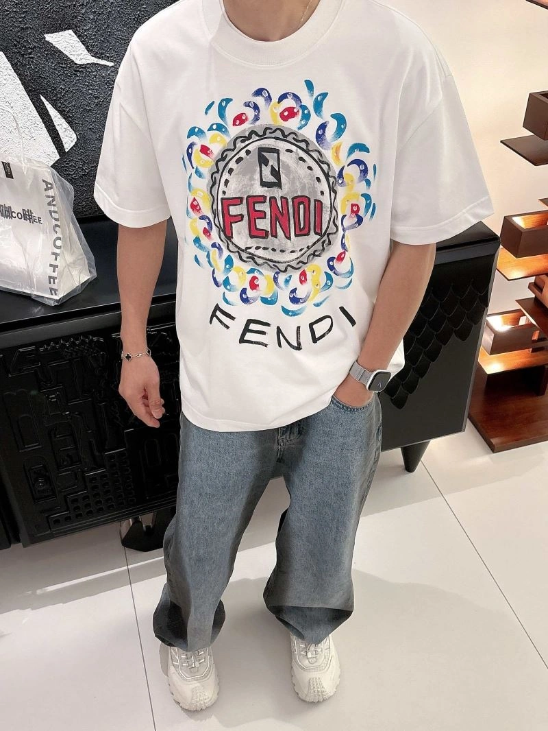 Fendi T-Shirts SmartChoice 121681